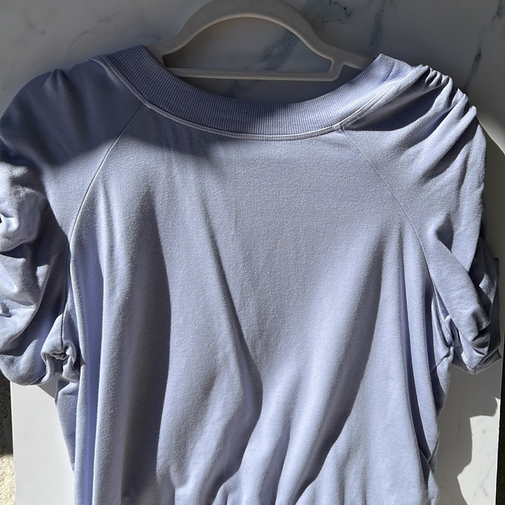 Heroine Sport Ruched Tee! - Picture 3 of 4